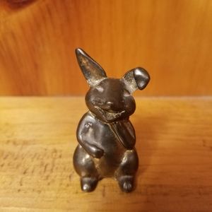 Charming Bronze Rabbit Figurine